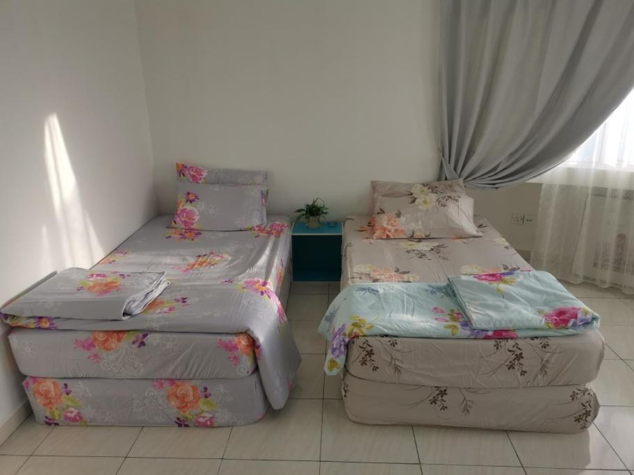 12 Pax Skyview Homestay 2 Family Room 2R2B Golden Hills Mountain View Genting Highland Cao nguyên Genting Ngoại thất bức ảnh