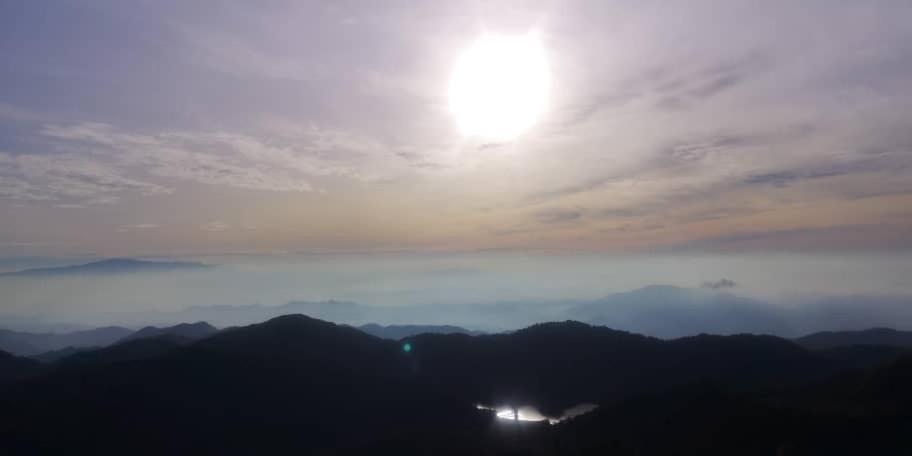 12 Pax Skyview Homestay 2 Family Room 2R2B Golden Hills Mountain View Genting Highland Cao nguyên Genting Ngoại thất bức ảnh