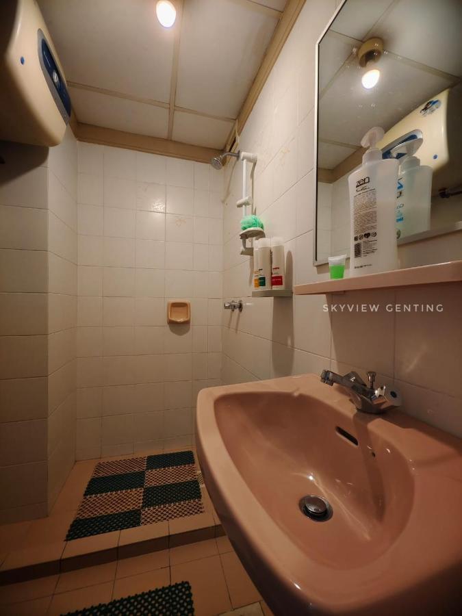 12 Pax Skyview Homestay 2 Family Room 2R2B Golden Hills Mountain View Genting Highland Cao nguyên Genting Ngoại thất bức ảnh